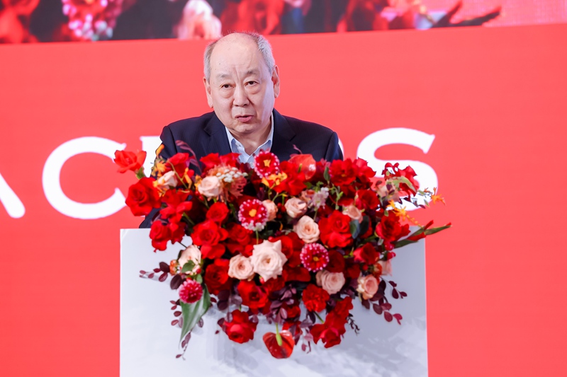 张维炯。