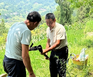 王世钊：重建中脚步比群众更忙