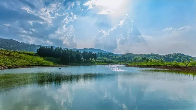 风景秀丽的玉舍国家森林公园。
