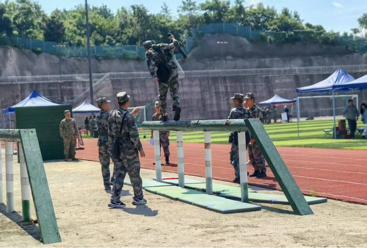 乌当区代表队比赛现场图片。印盛园摄