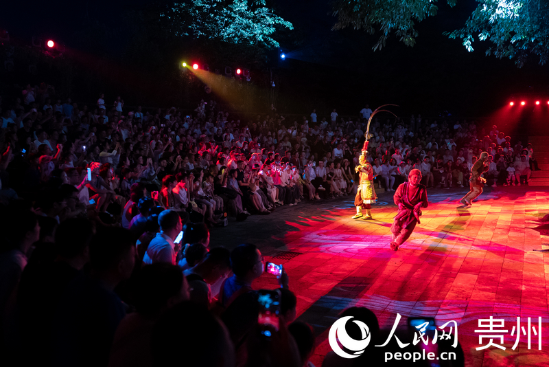 《再回西游》演出現場。人民網記者 涂敏攝