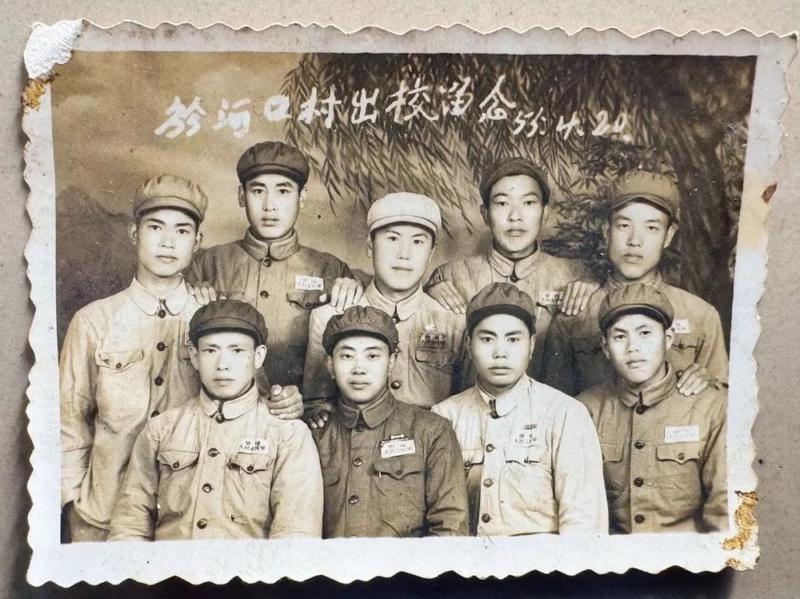 罗正德合影.jpg