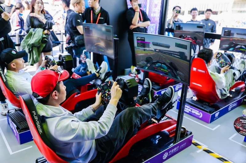 2025虚拟F1中国公开赛首次挥旗贵阳。