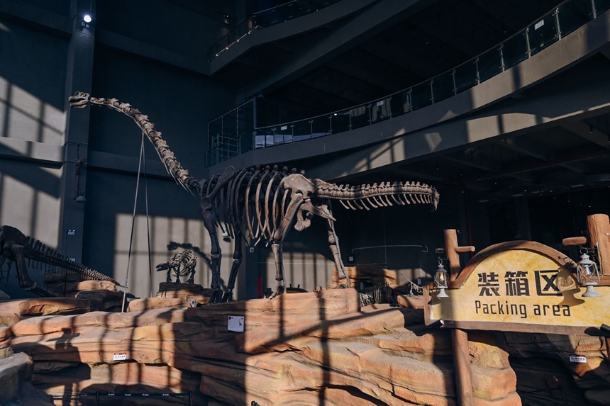 清镇市侏罗纪恐龙小镇。