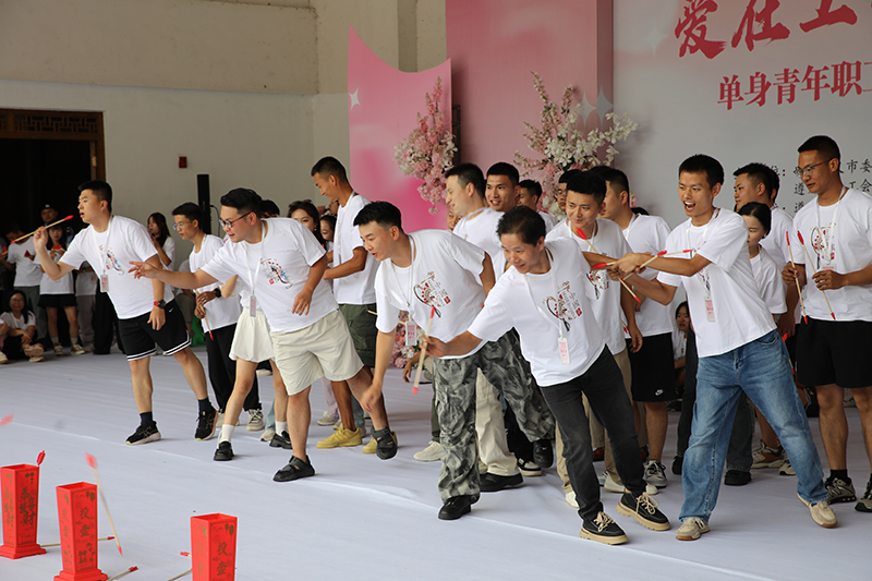 青年職工互動環節。王世海攝