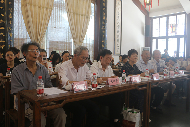 《从图云关出发》新书发布会现场。龙春霖 摄