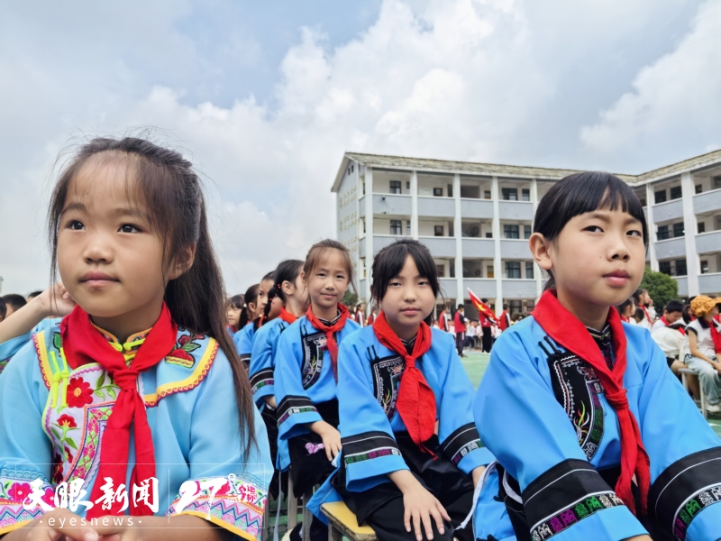 “石榴籽计划”贵州公益行首站走进安顺。