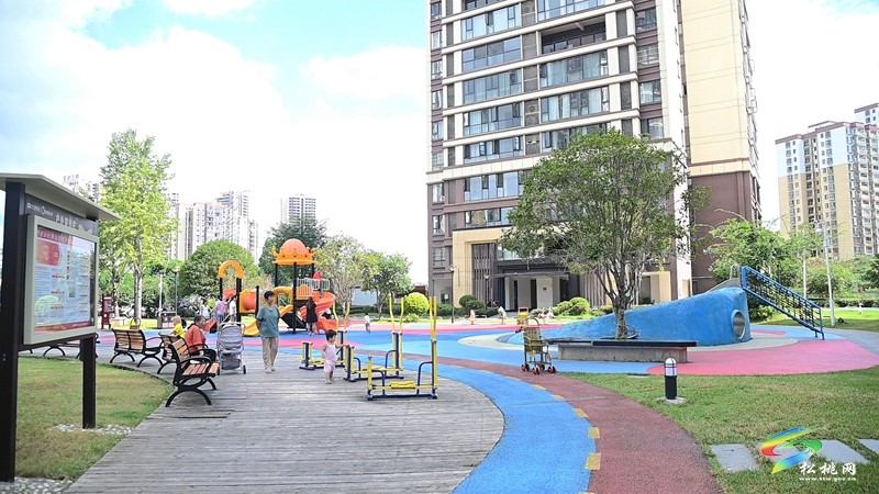 松桃推行酬金制物业新模式 三试点小区破解纠纷难题获好评。