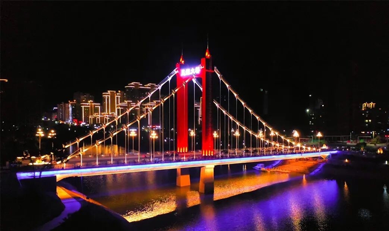 夜游罗甸.jpg