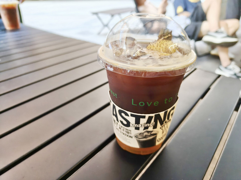 以刺梨为原料的“维C美式”。