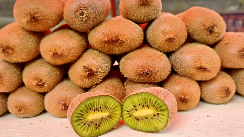 成熟售卖的猕猴桃。