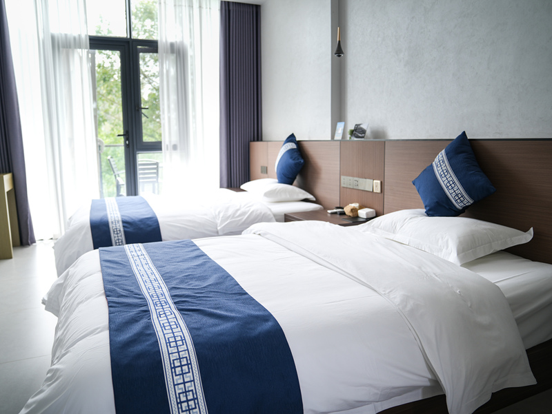 “雙節”期間民宿酒店預訂升溫 多元住宿迎接八方游客。