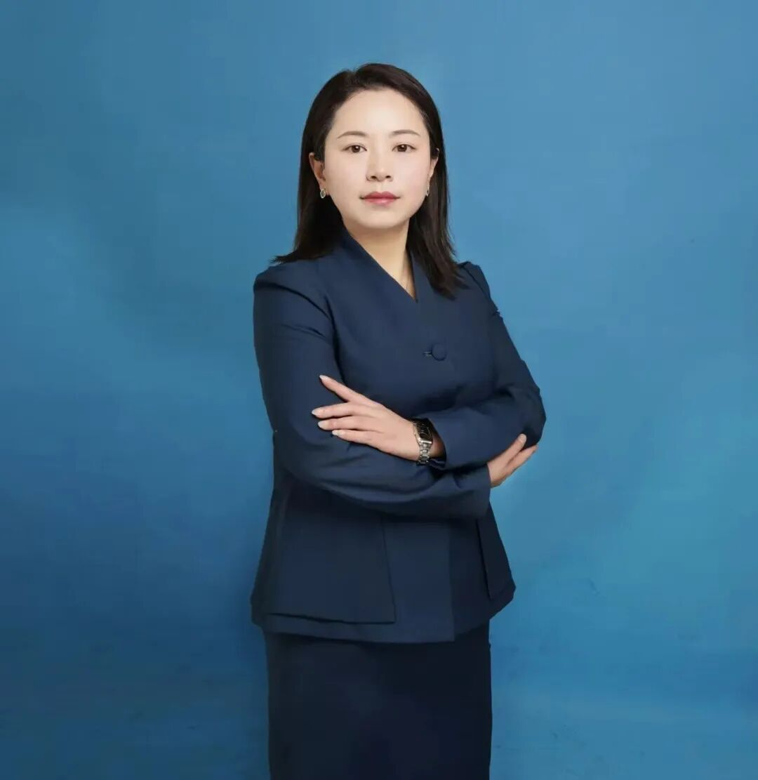 胡敏琴律师。