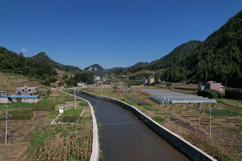 七星關區沔魚河新庄生態系統治理修復工程河段 馬諾楠 攝 (2).jpg