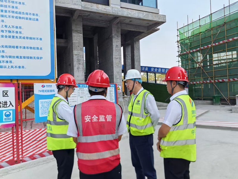 安全检查中扫码查看特种设备检测维护信息