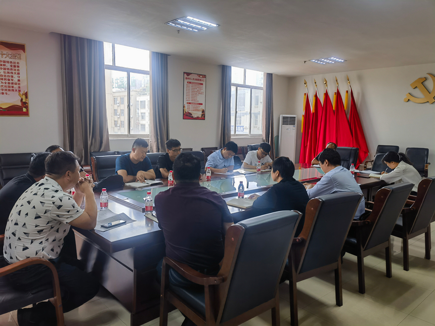 2023年8月7日，盤州市響水鎮征收或征用補償25案協調會。六盤水市中級人民法院供圖