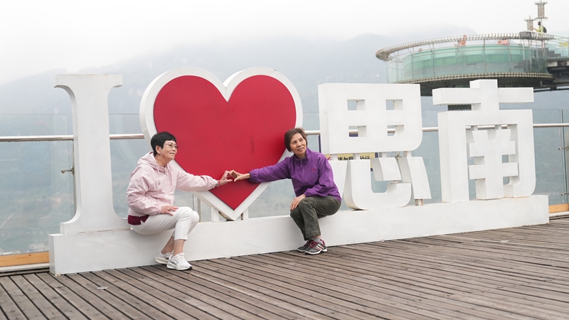 思南暖服务+特色味，绘温泉魅力。