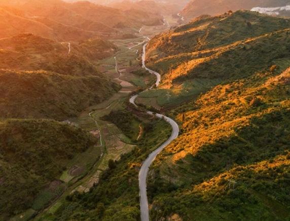 接养国省道 惠民启新程