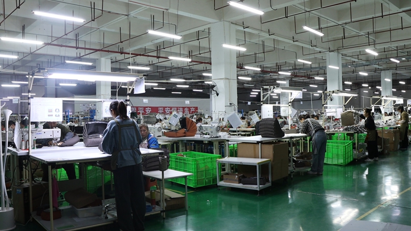 1、位于娄山关经开区的遵义森永科工有限公司的生产车间。