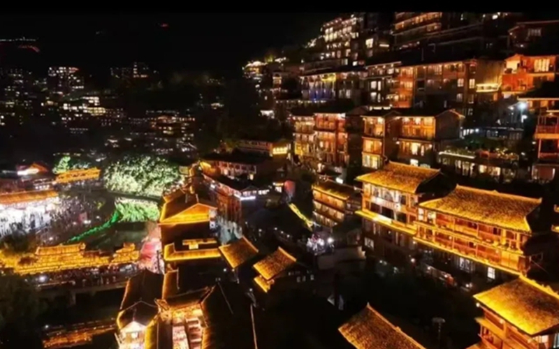 西江千戶苗寨。（雷山融媒 供圖）.jpg