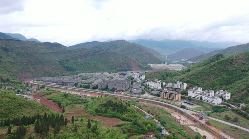 小糊涂仙酒业 生产基地。