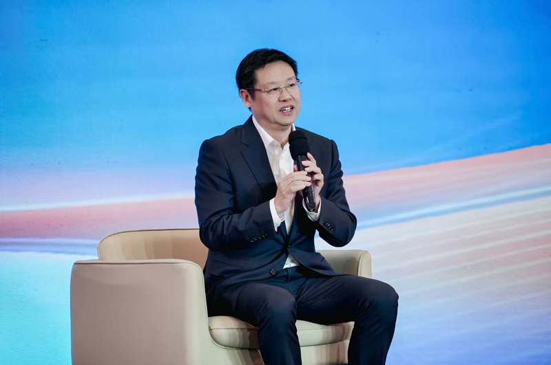 吴向东致辞.jpg