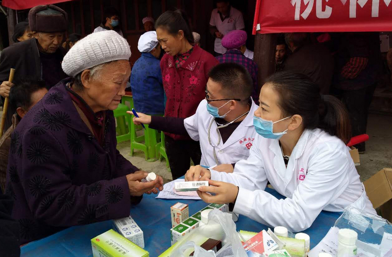 桃林鎮衛生院開展醫療幫扶工作。習水縣融媒體中心供圖