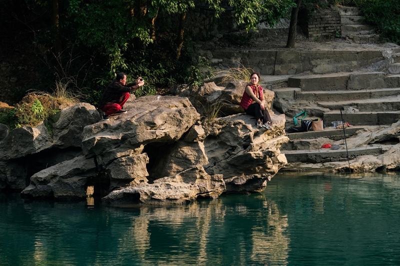 冬日暖阳下的罗甸县大小井省级风景名胜区。