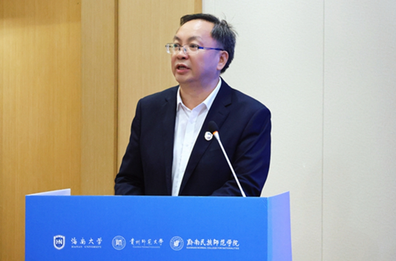 海南大学党委常务副书记张继友致辞。.jpg