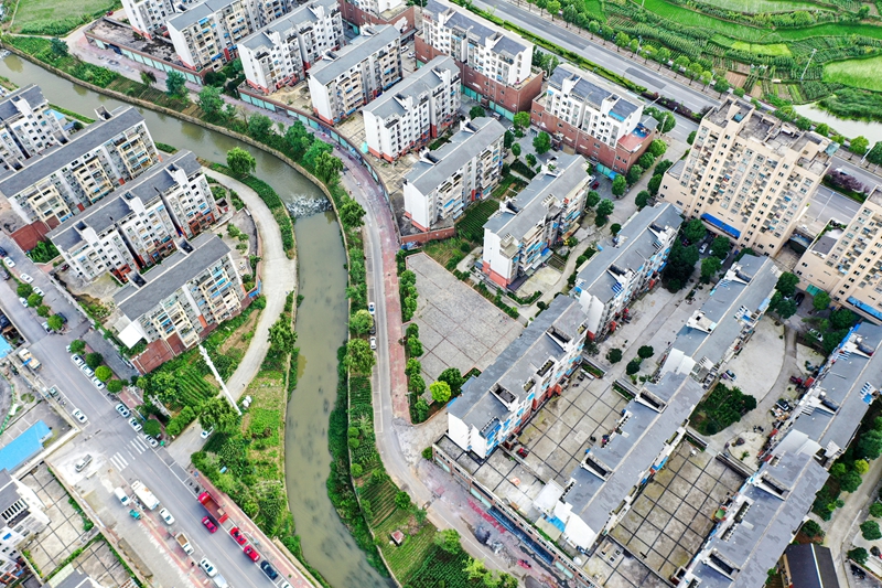 2 图为遵义市苟江镇钩江社区网格场景。李仁军 摄.JPG