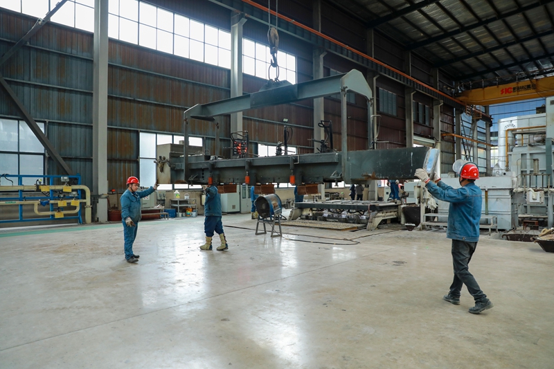 貴州前標鋁業有限公司生產車間。陸勁鬆 攝.jpg