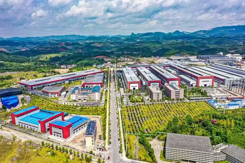 大龍開發區產業集群（龍啟武 攝）