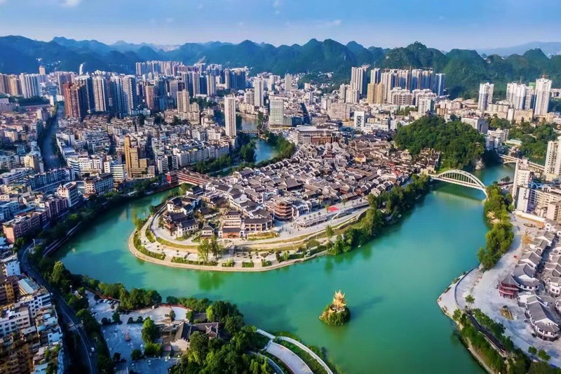 銅仁主城區2（伍衛東 攝）