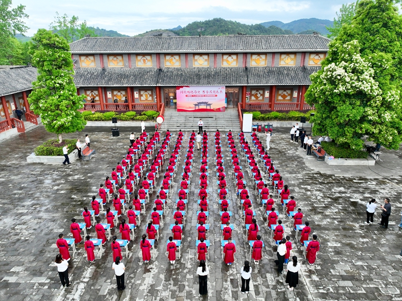 全民阅读进景区。