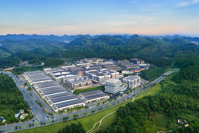 貴州珍酒石子鋪廠區。