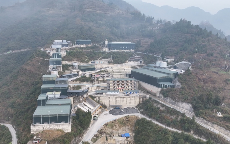 習水縣中新礦業礦區全貌。.jpg