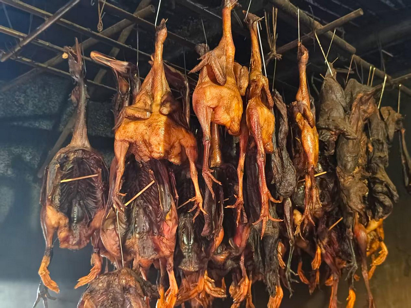 貴州玉屏:油茶醬香臘味飄香 跨界手藝成春節“新寵”。