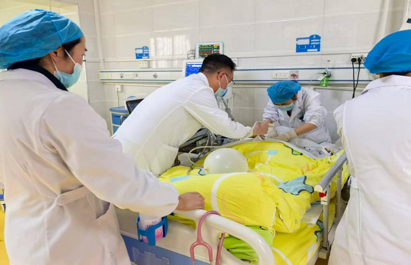 赫章县人民医院开展床旁重症超声等技术。