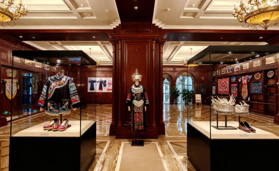 6 欧东花民族服饰博物馆（珍品馆）