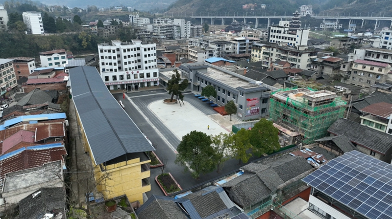 岑巩县第五小学。