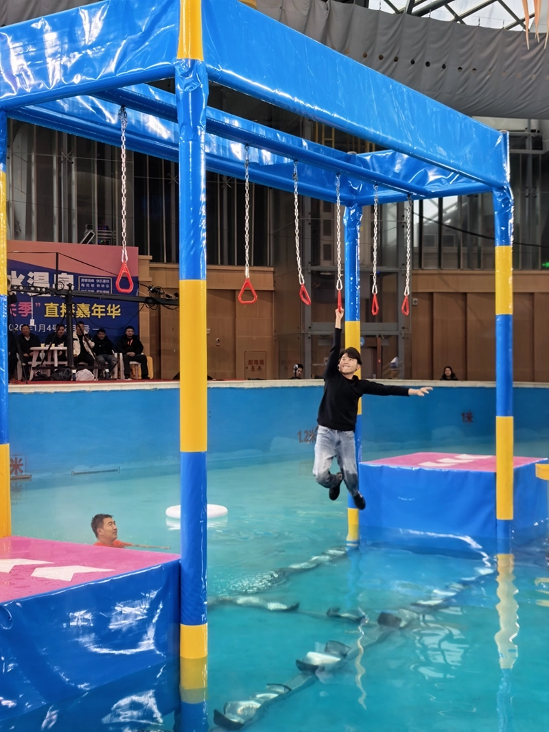 九股水温泉“热浪闯关季”直播嘉年华启幕。