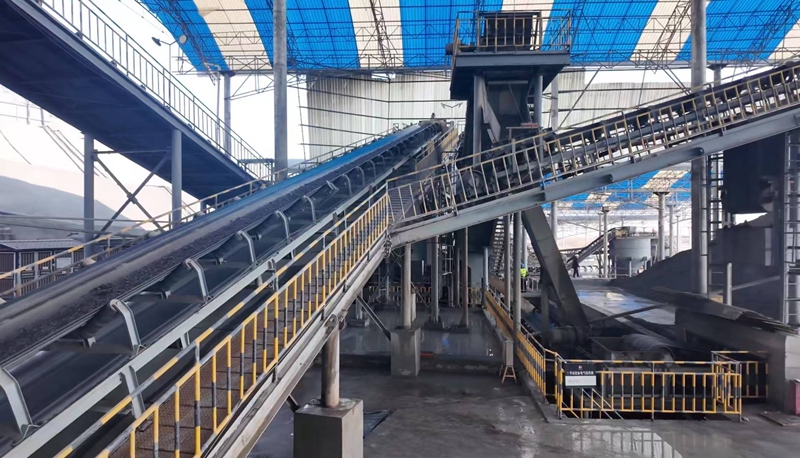 金沙縣興合公司的加工區。 胡鳳至 攝