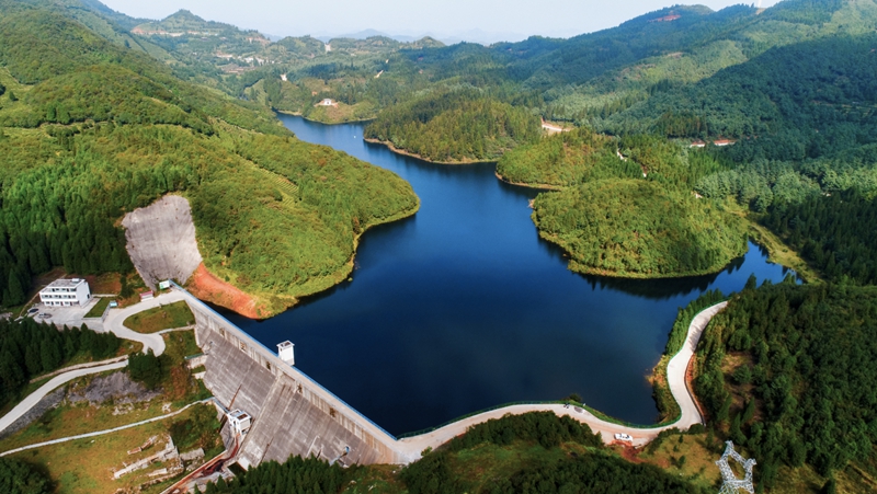 盤州市大山鎮的煙草援建山王廟水庫。貴州省煙草專賣局供圖