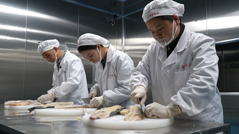 4 图为加工鱼丸