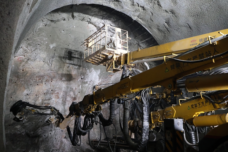 3 圖為工行銅仁分行支持的銅吉鐵路項目