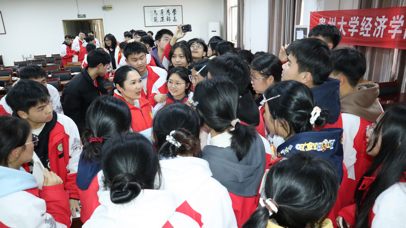 “黔瑤浴韻”實踐隊赴從江開展社會實踐活動。貴州大學供圖