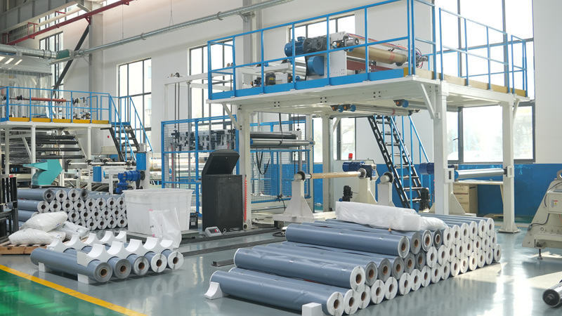 企業緊盯新訂單新市場  奮力開足馬力抓生產。