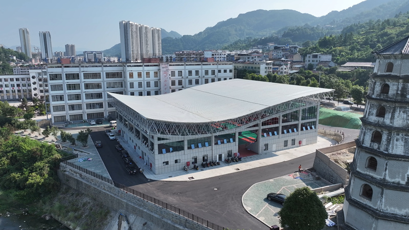 城北全民健身中心歷時半年的建設，已於日前投用。楊坤攝