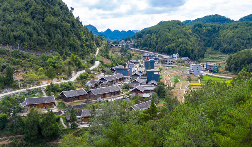 圖為石阡縣龍塘鎮困牛山村一角。受訪單位供圖