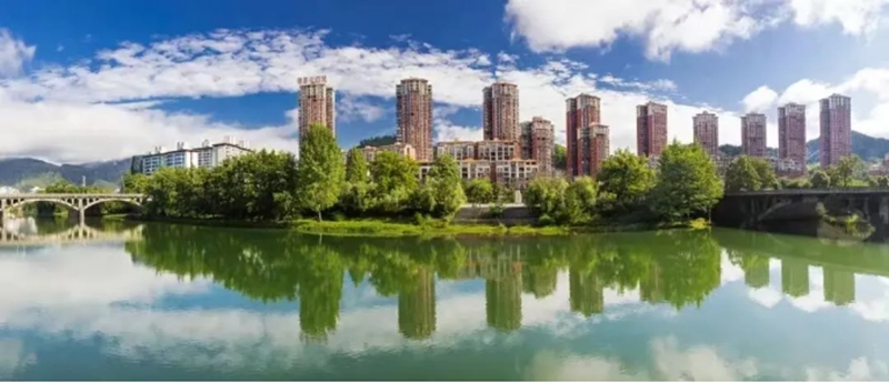 江口县城 李鹤摄.jpg